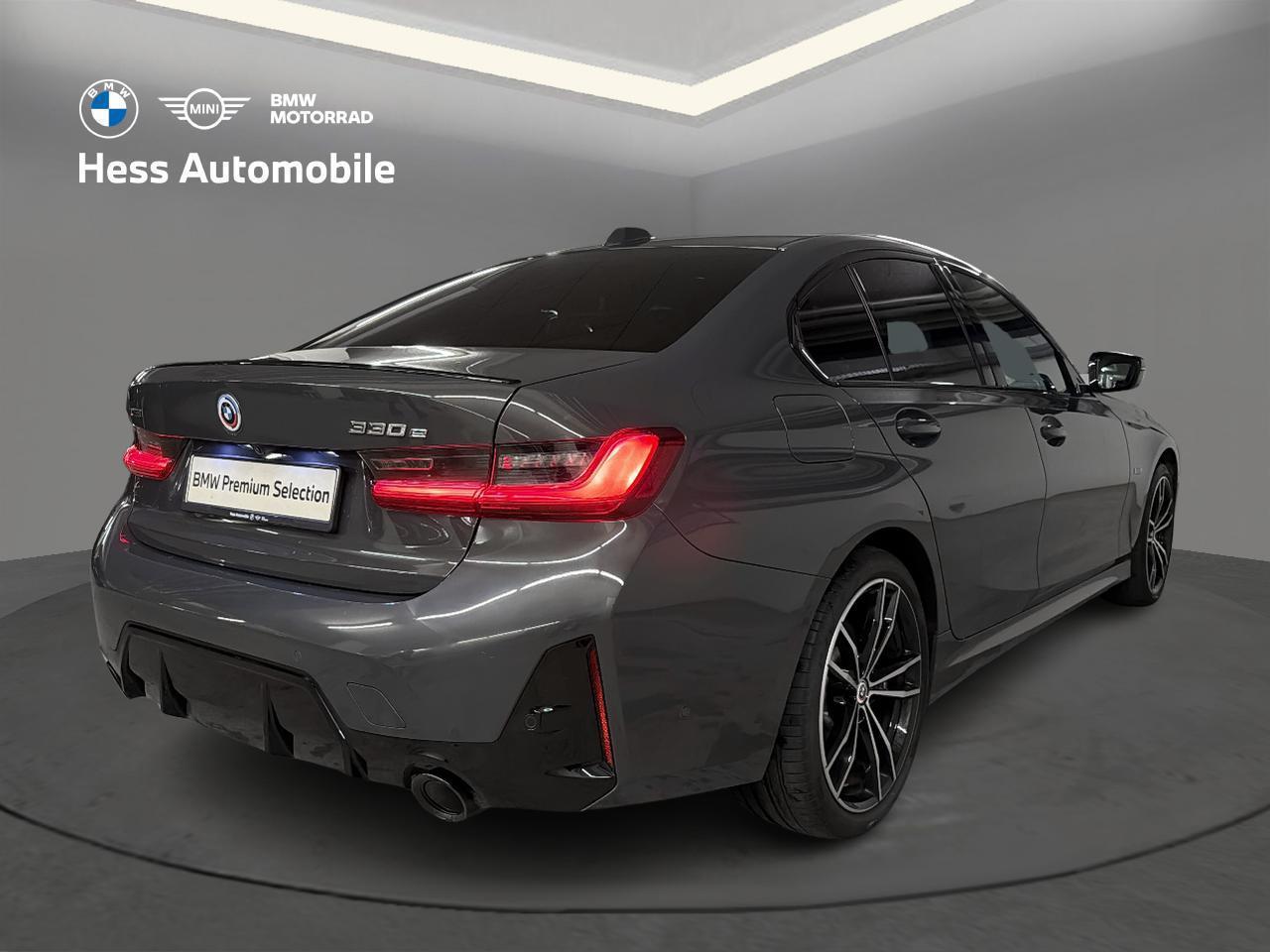 BMW 330e xDrive M Sport Pro-image-3