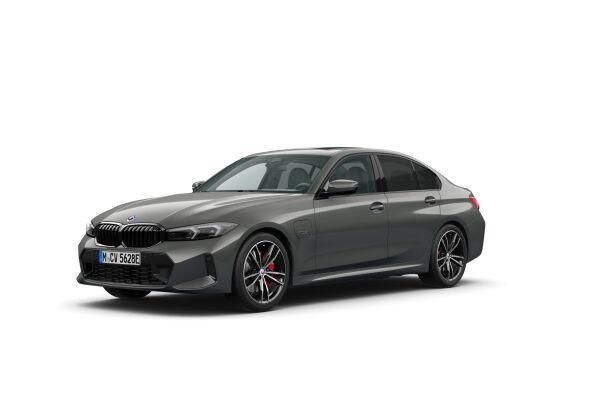 BMW 330e xDrive M Sport-image-0