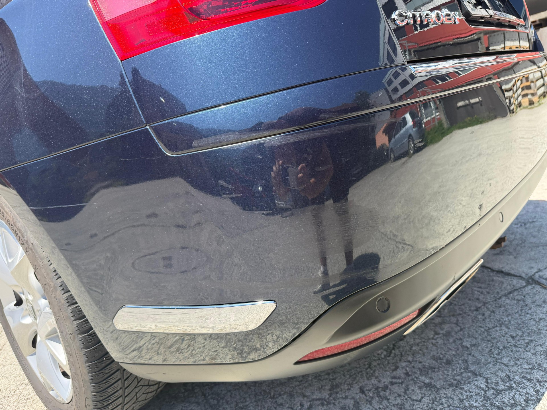 CITROEN C5 Berline 3.0 HDi V6 Exclusive Automatic-image-18