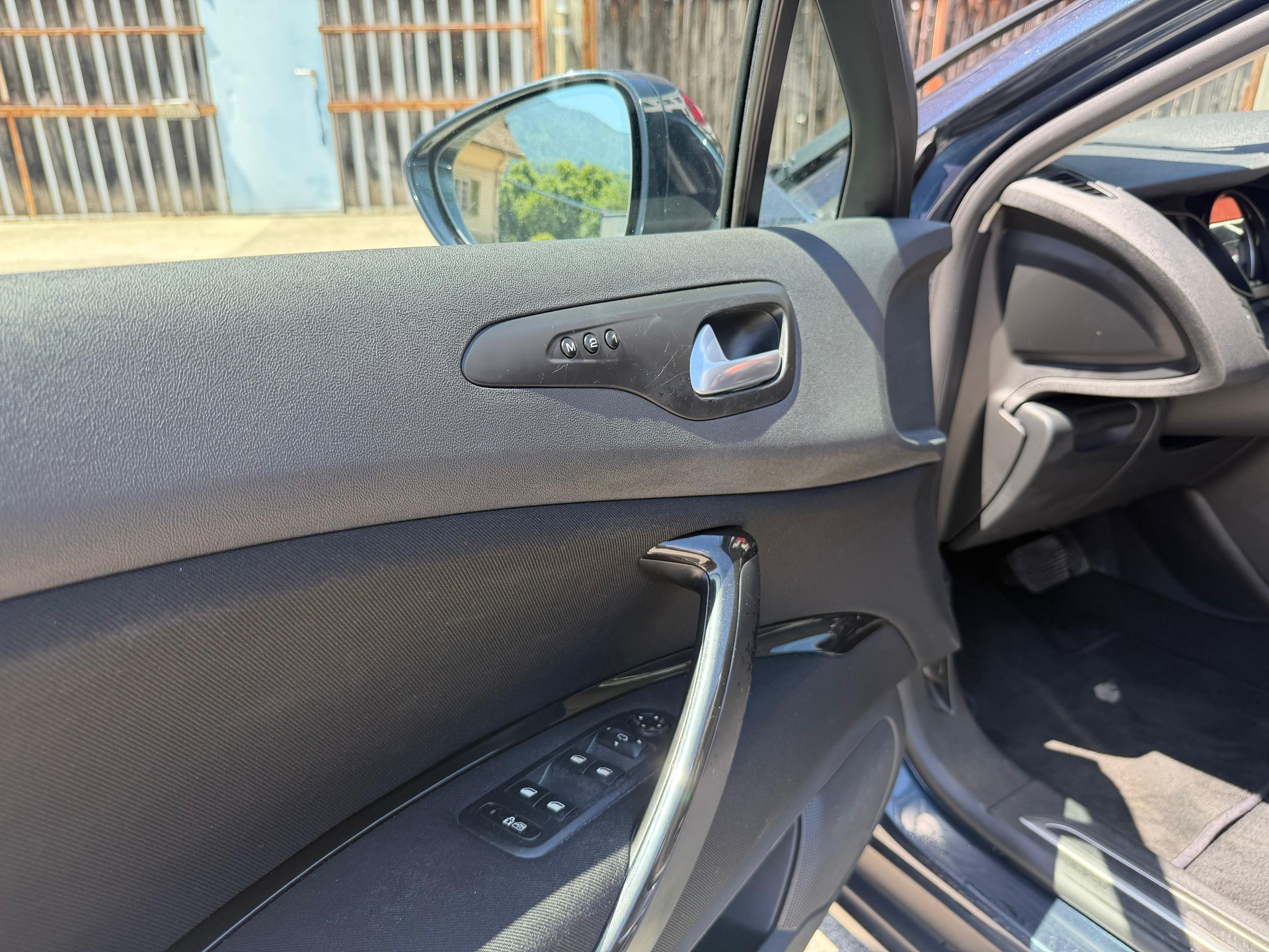 CITROEN C5 Berline 3.0 HDi V6 Exclusive Automatic-image-11