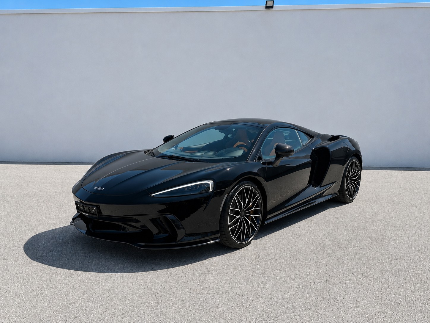 McLAREN GTS Onyx Black Serise-image-0