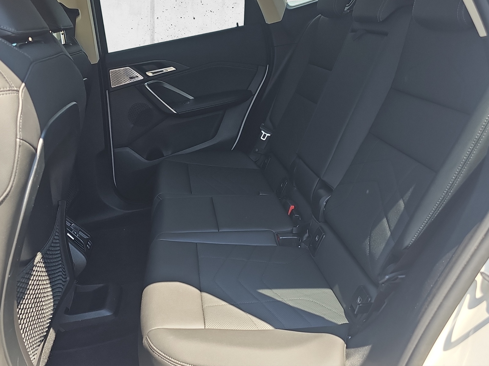 BMW X1 xDrive 25e xLine-image-14
