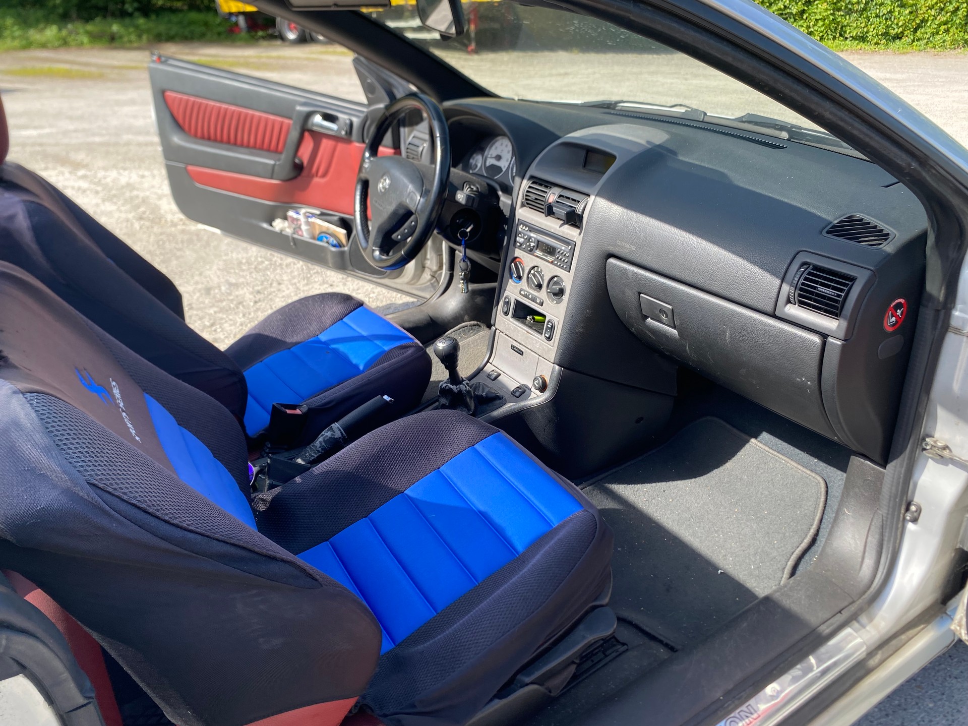 OPEL Astra Cabriolet 2.2i 16V*Klimaanlage**B04**-image-13