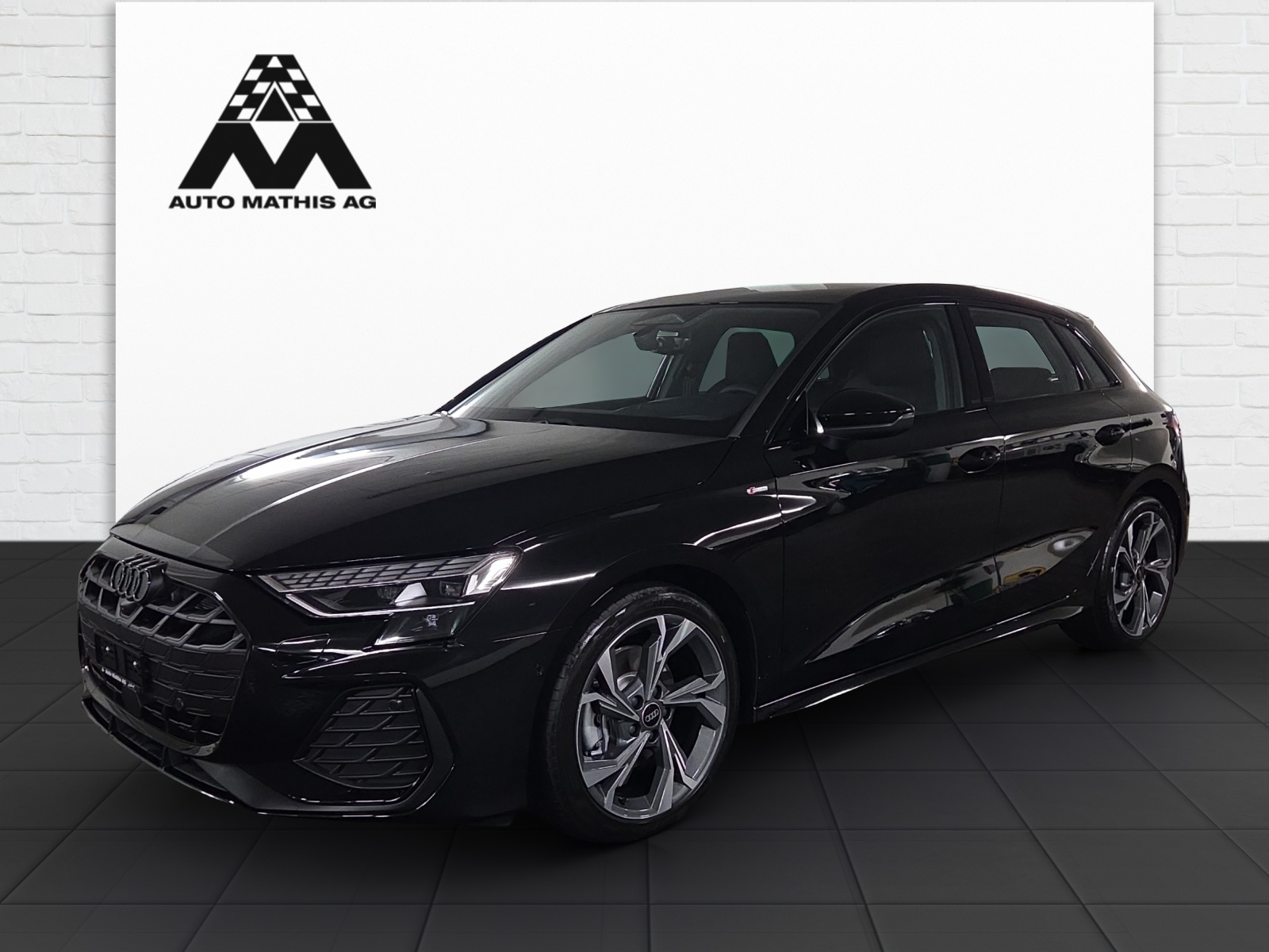 AUDI A3 Sportback TFSI 150 kW quattro S line S tronic-image-0