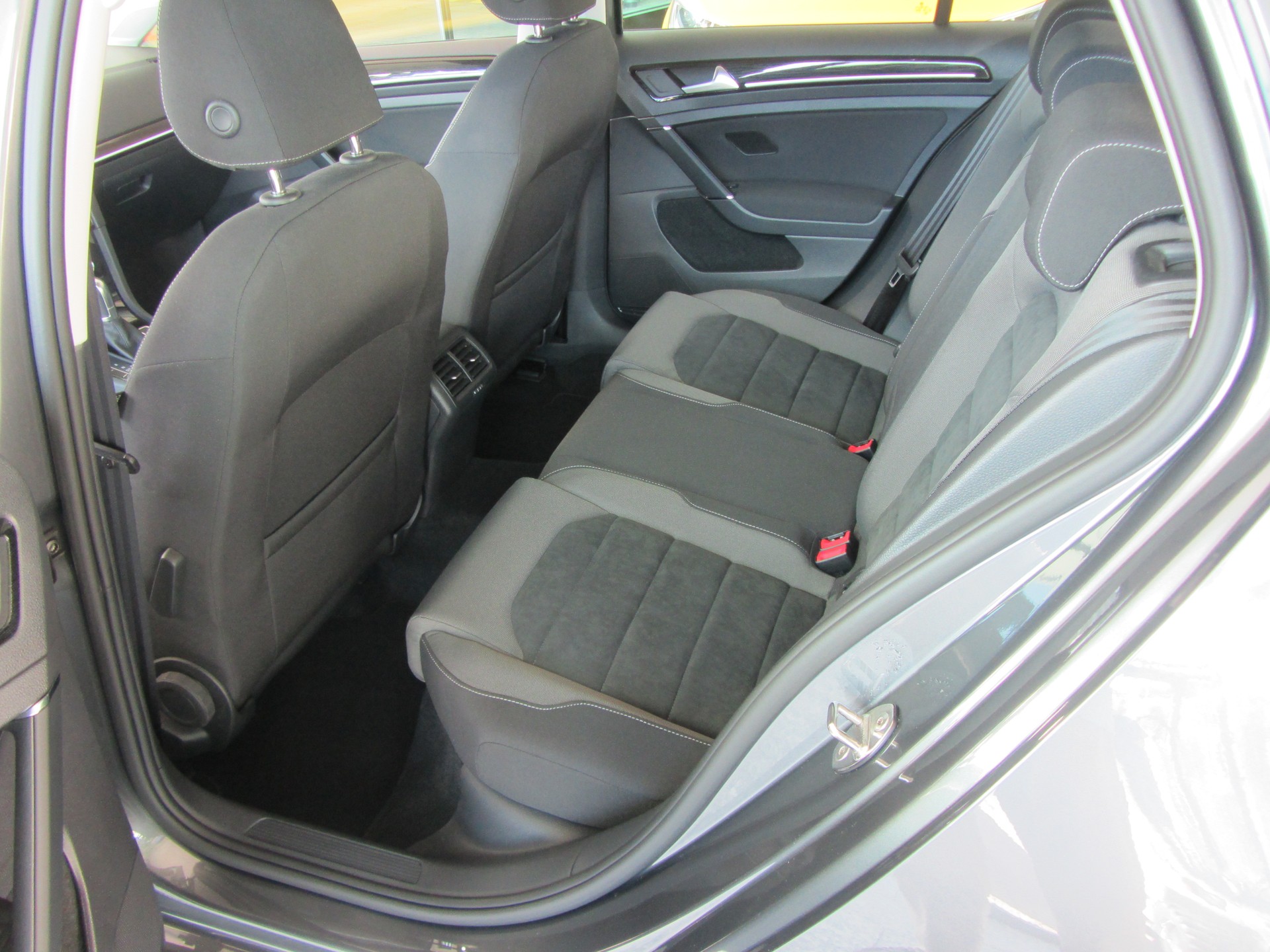 VW Golf 1.5 TSI EVO Highline DSG-image-5