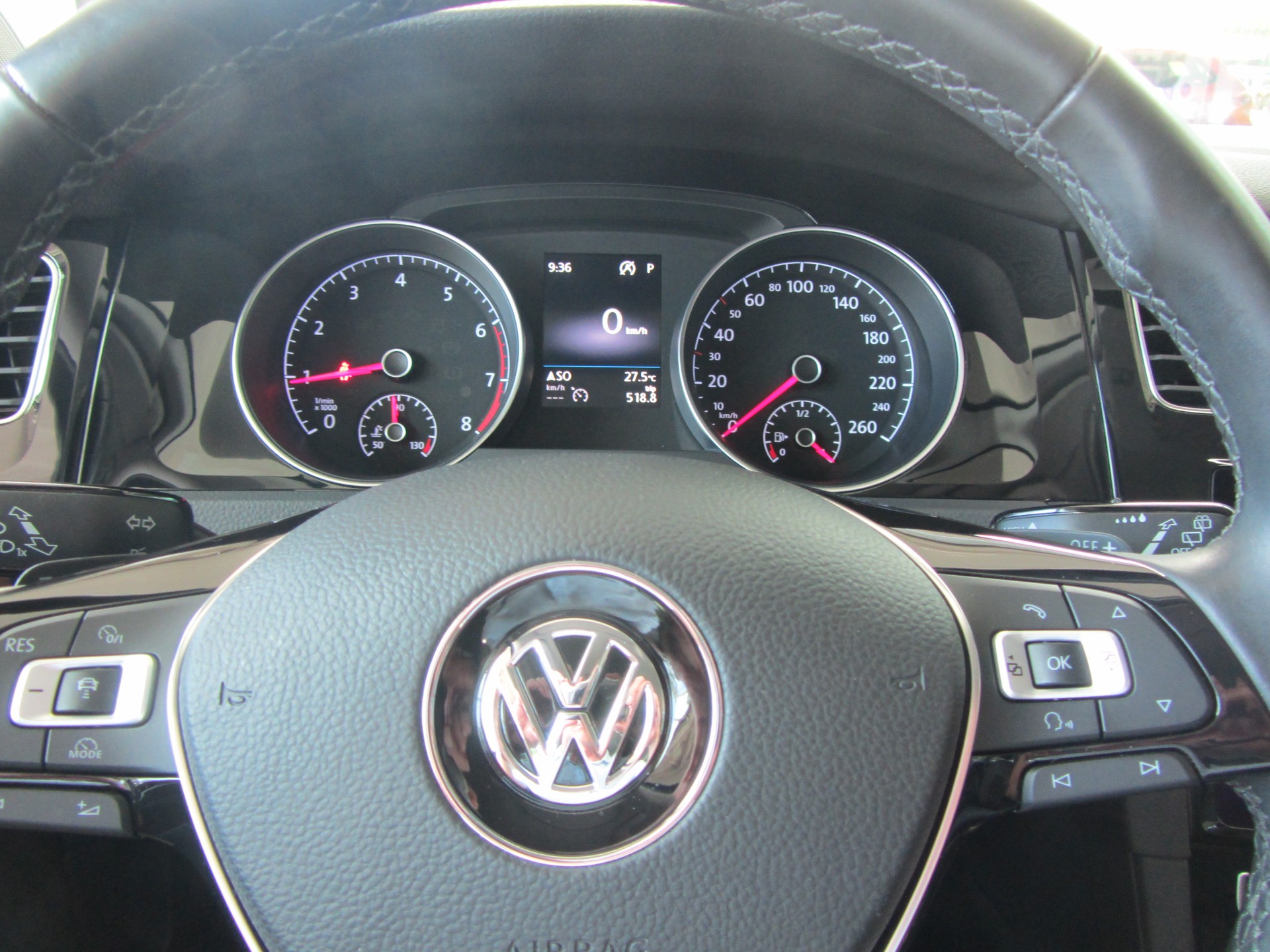 VW Golf 1.5 TSI EVO Highline DSG-image-9