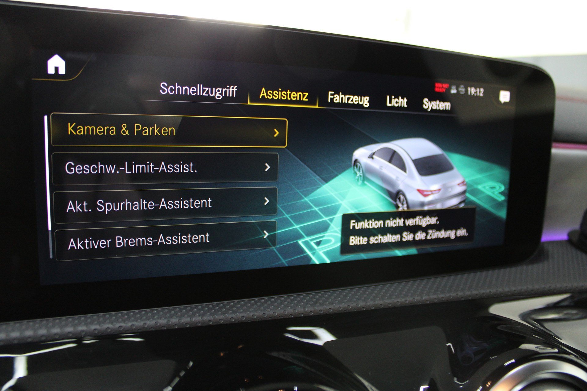 MERCEDES-BENZ CLA 200 4Matic AMG Line 8G-DCT-image-16