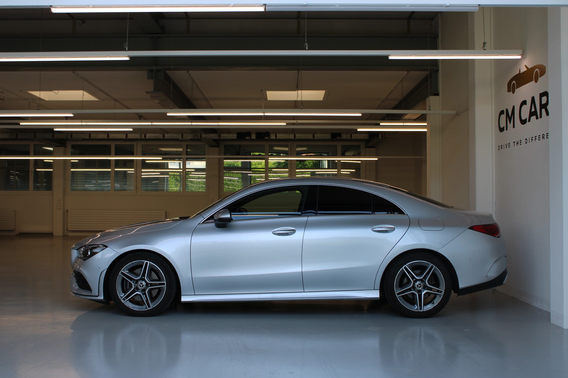 MERCEDES-BENZ CLA 200 4Matic AMG Line 8G-DCT-image-3