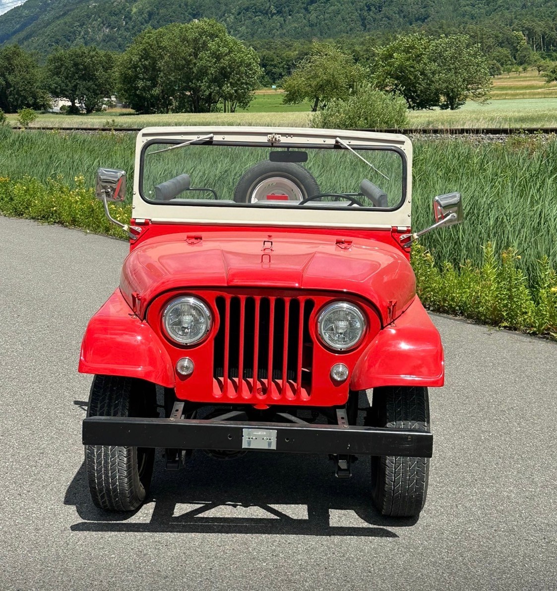 JEEP Kaiser-image-1