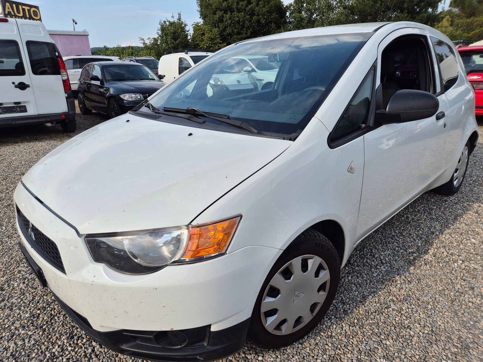 MITSUBISHI Colt 1.1 12V-image-0