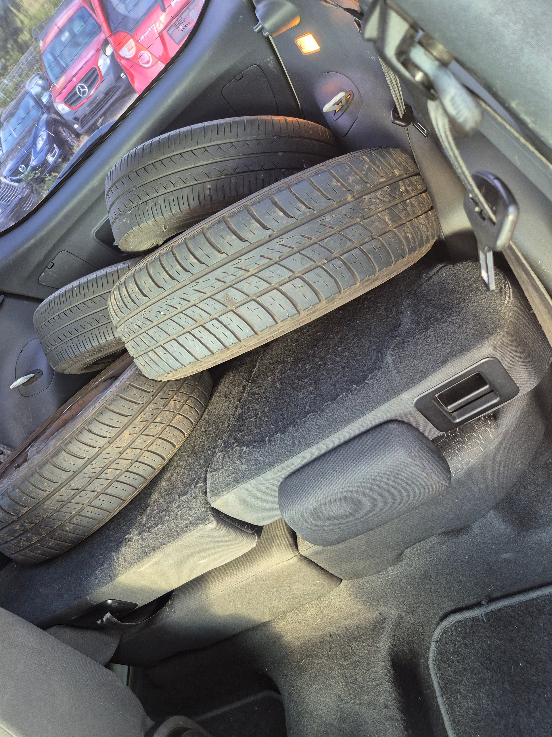 MITSUBISHI Colt 1.1 12V-image-9