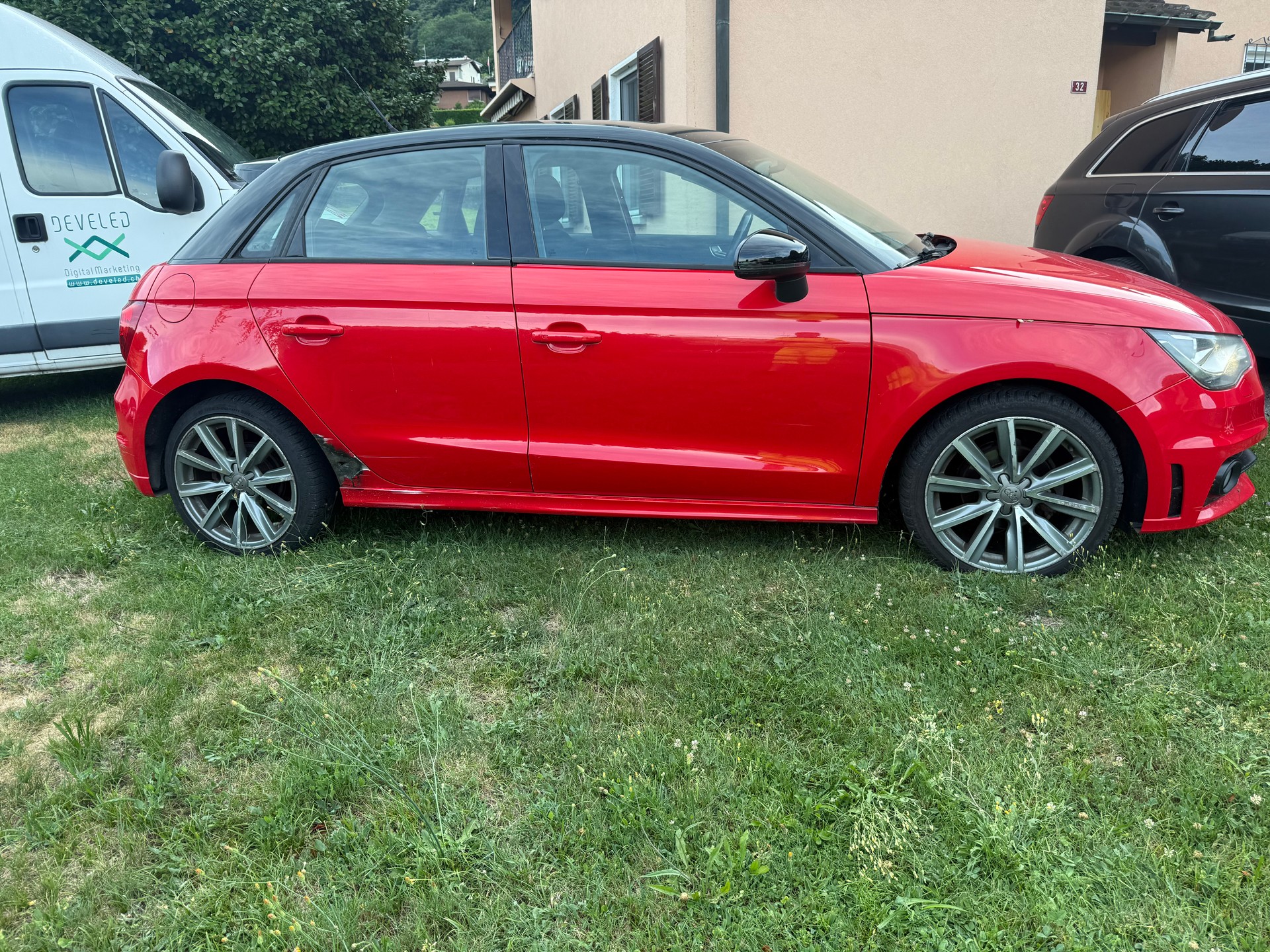 AUDI A1 Sportback 1.6 TDI Attraction-image-3