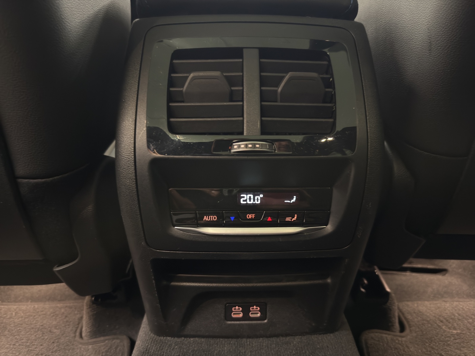 BMW X3 M40i-image-17