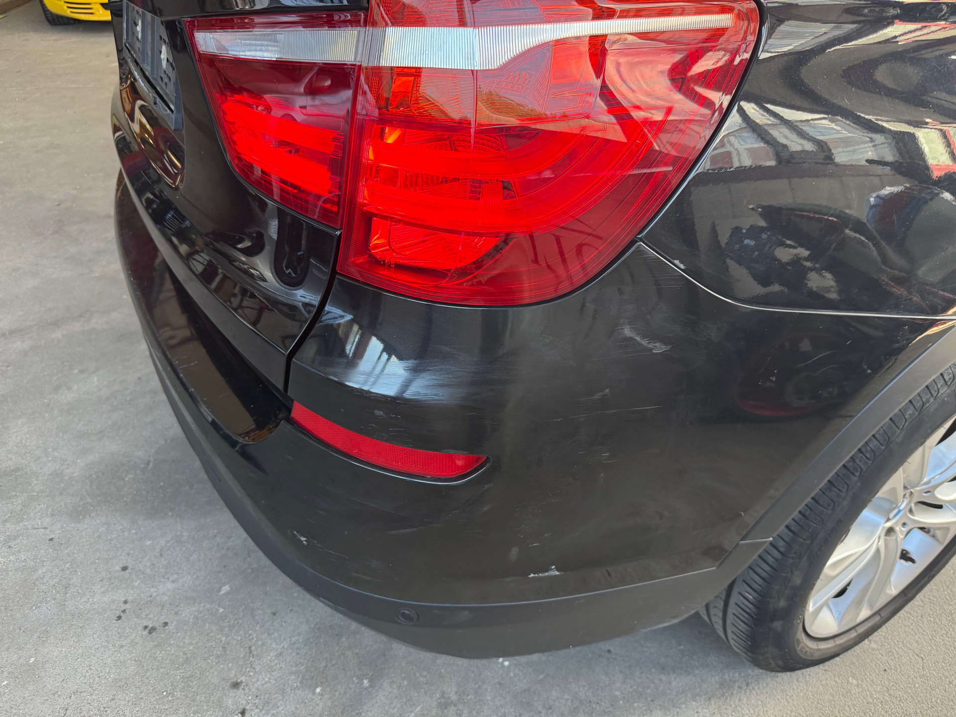 BMW X3 xDrive 28i xLine Steptronic-image-12