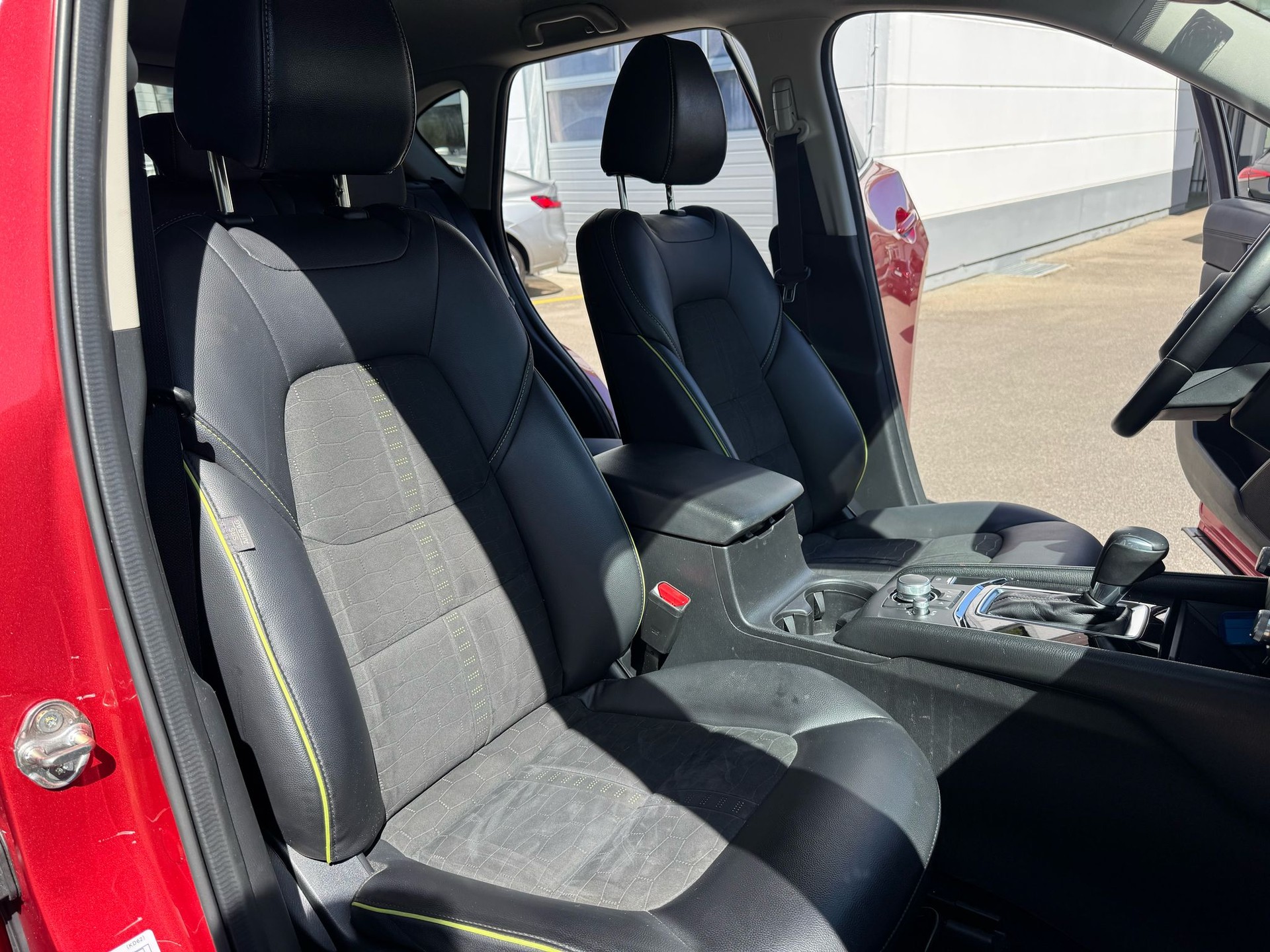 MAZDA CX-5 SKYACTIV-D 184 Newground AWD Automat-image-14