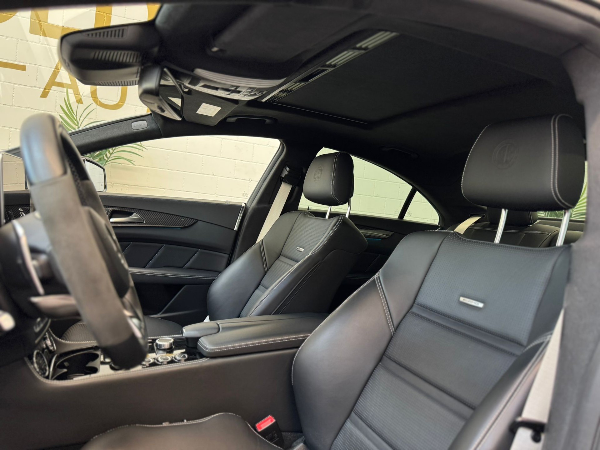MERCEDES-BENZ CLS 63 AMG S 4Matic Speedshift MCT-image-26