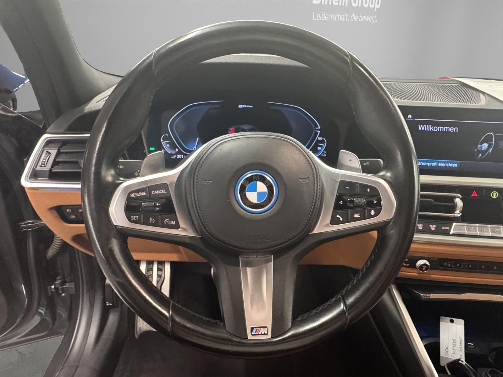 BMW 320e Limousine-image-15