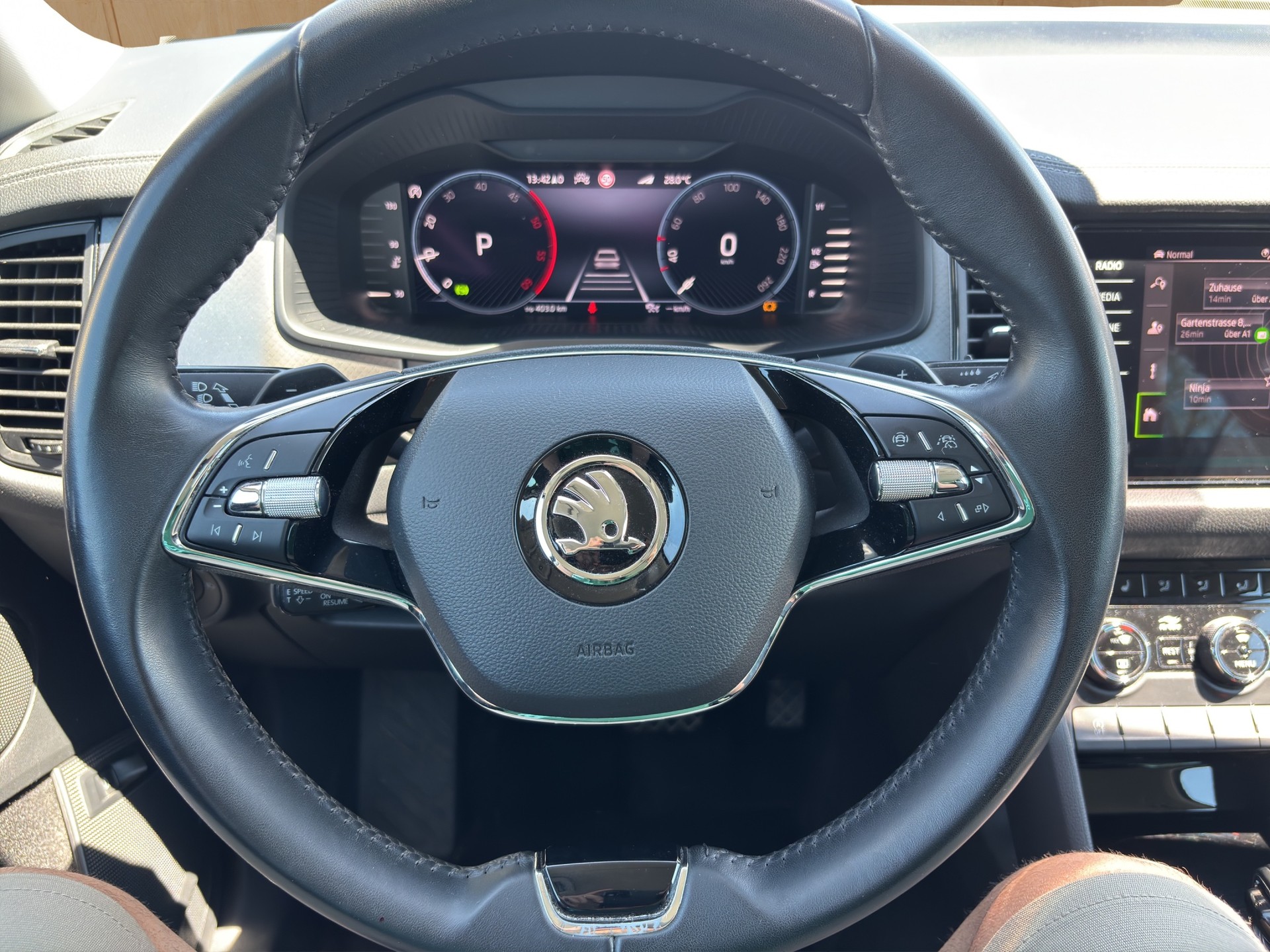 SKODA Kodiaq 2.0 TDI CR Clever 4x4 DSG-image-9
