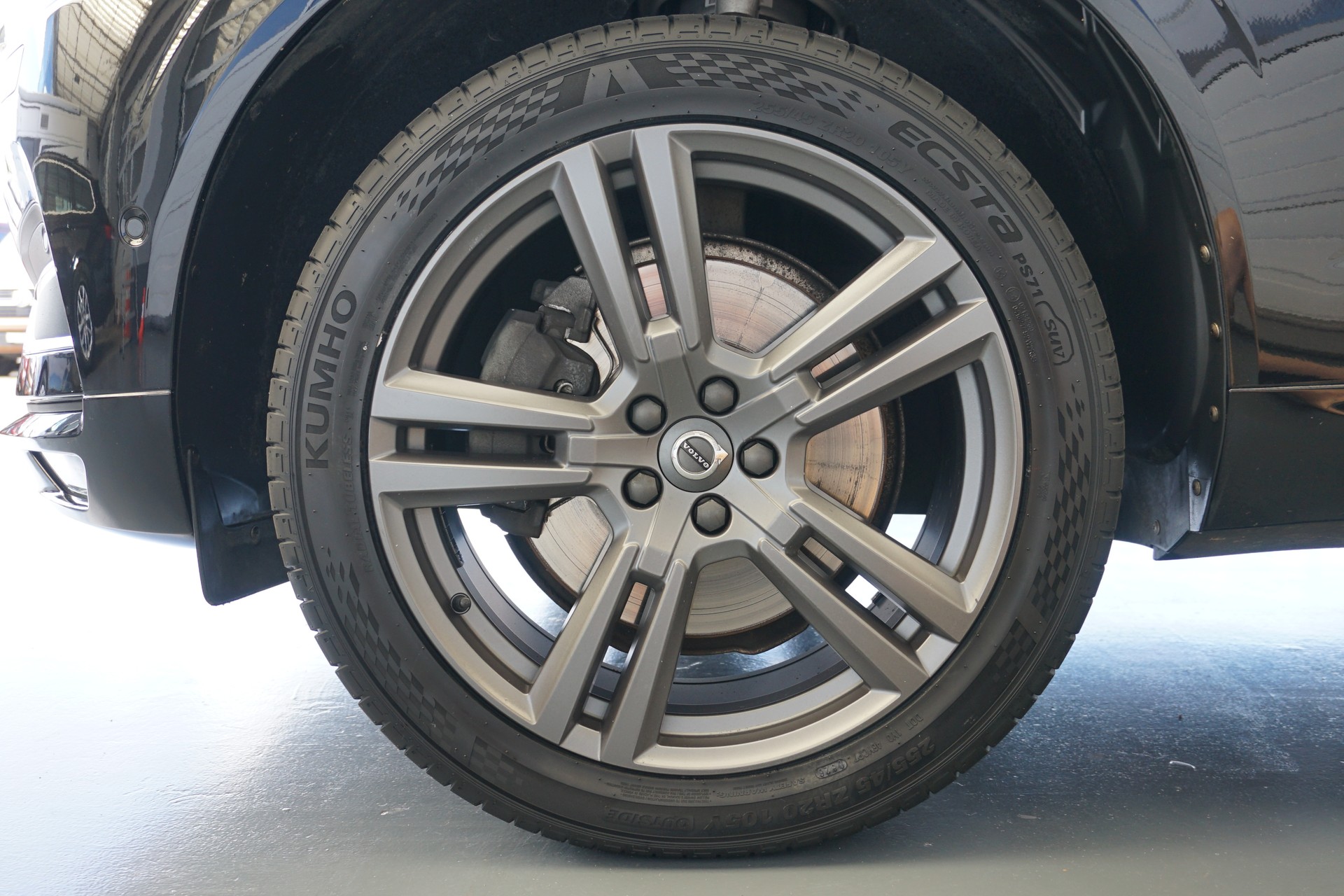 VOLVO XC60 T6 AWD Inscription-image-11