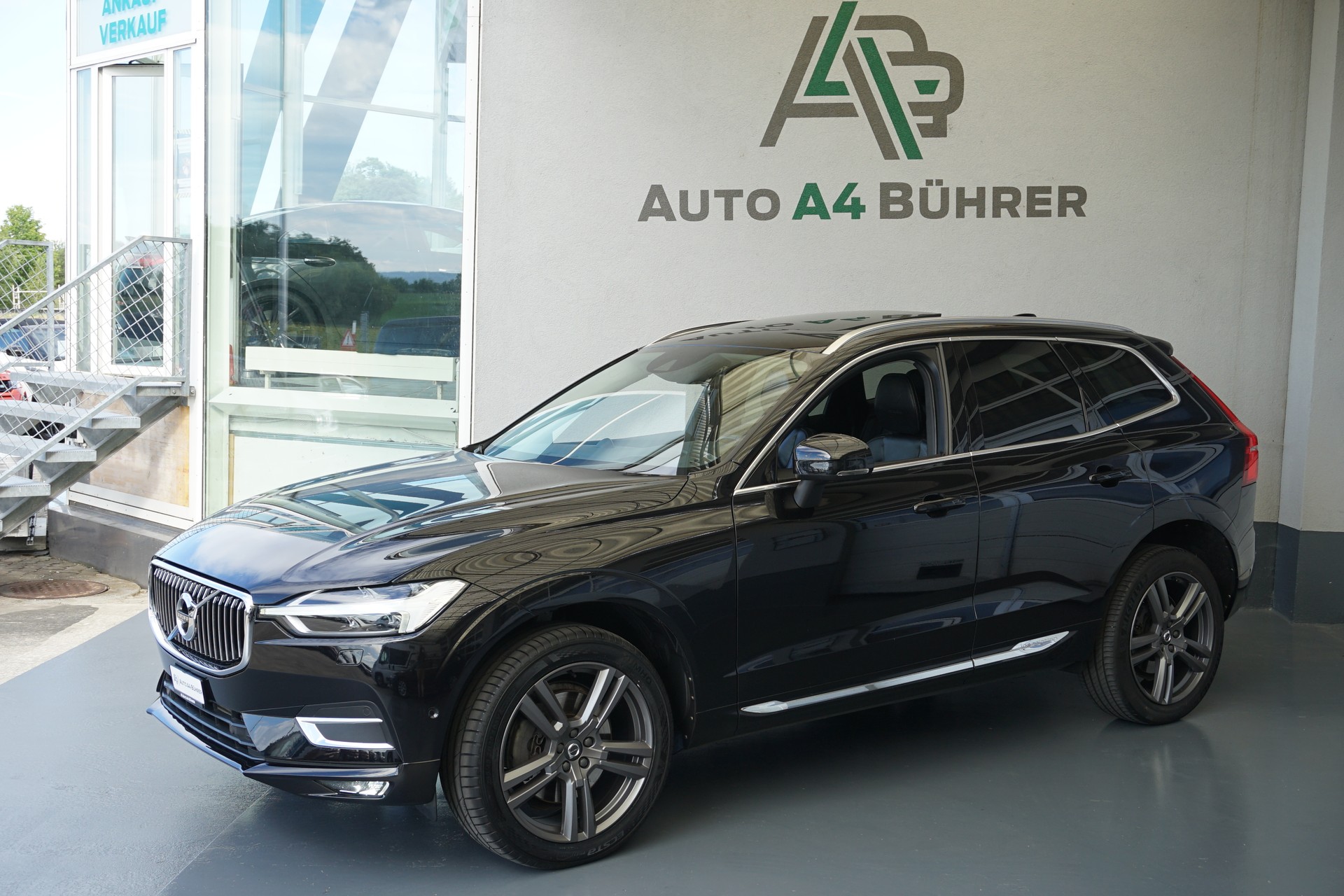 VOLVO XC60 T6 AWD Inscription-image-3