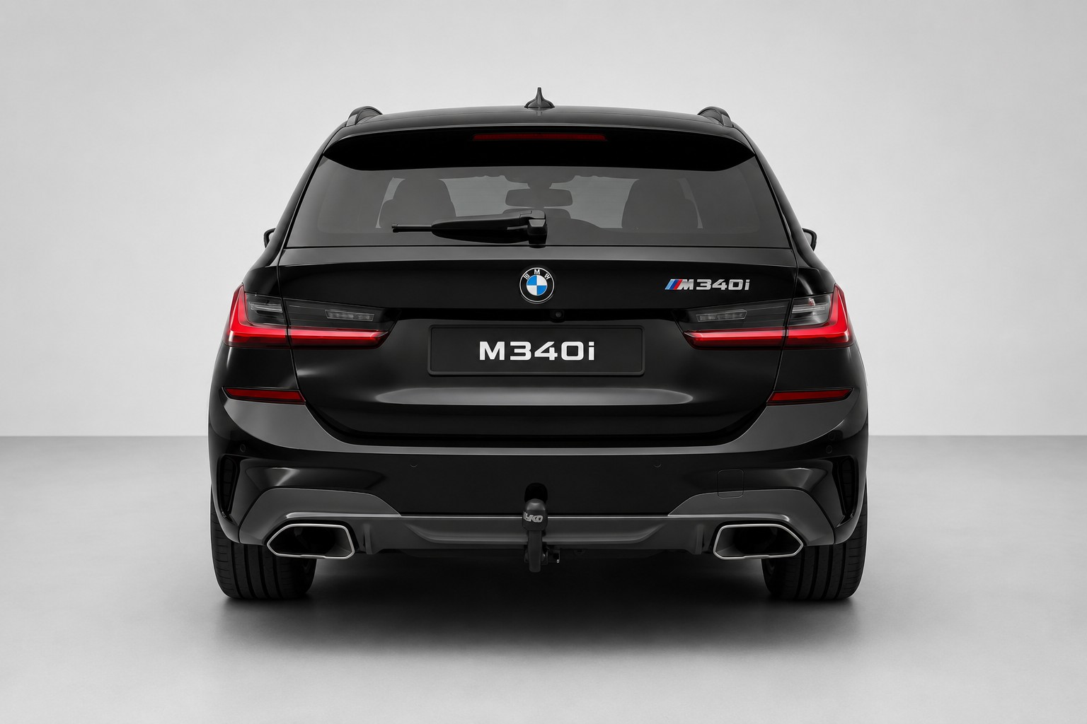 BMW M340i xDrive-image-2