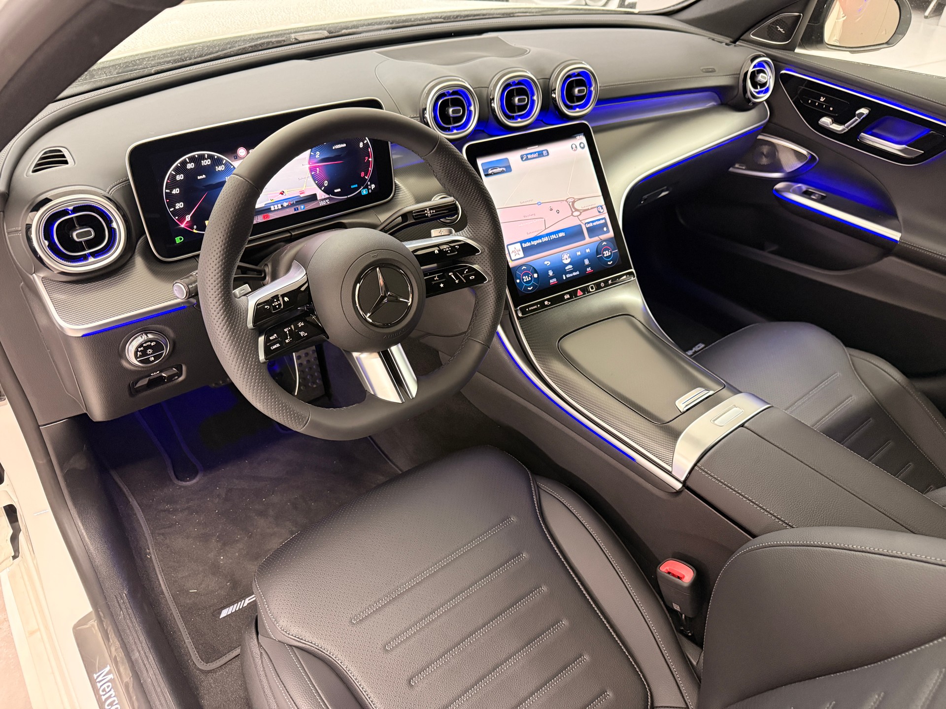 MERCEDES-BENZ C 220 d T 4 Matic Swiss Star-image-5