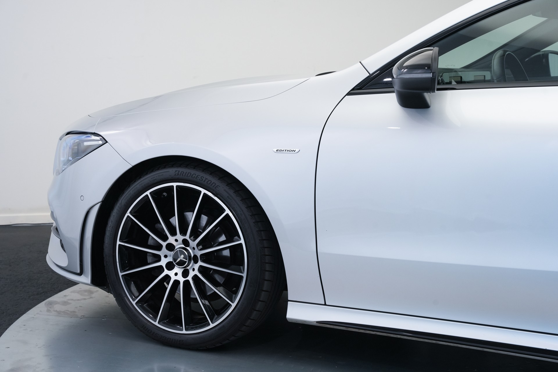 MERCEDES-BENZ CLA 200 AMG Line 7G-DCT-image-39