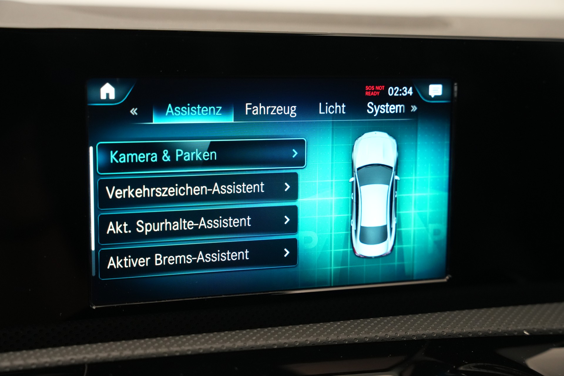 MERCEDES-BENZ CLA 200 AMG Line 7G-DCT-image-30