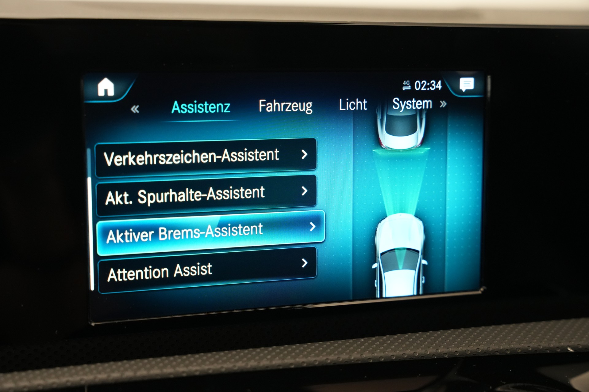 MERCEDES-BENZ CLA 200 AMG Line 7G-DCT-image-31