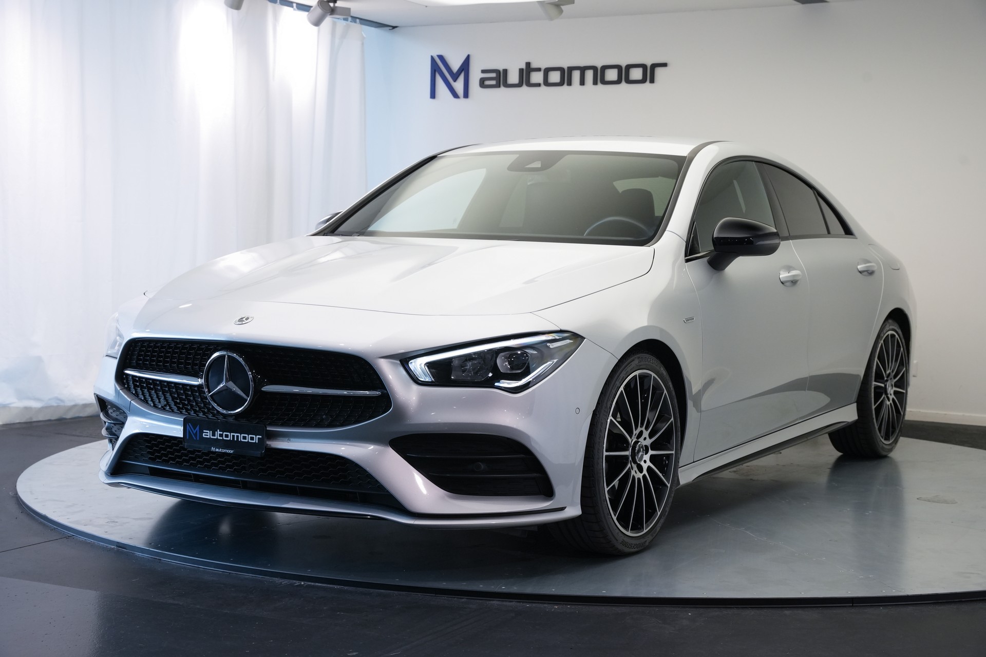 MERCEDES-BENZ CLA 200 AMG Line 7G-DCT-image-45