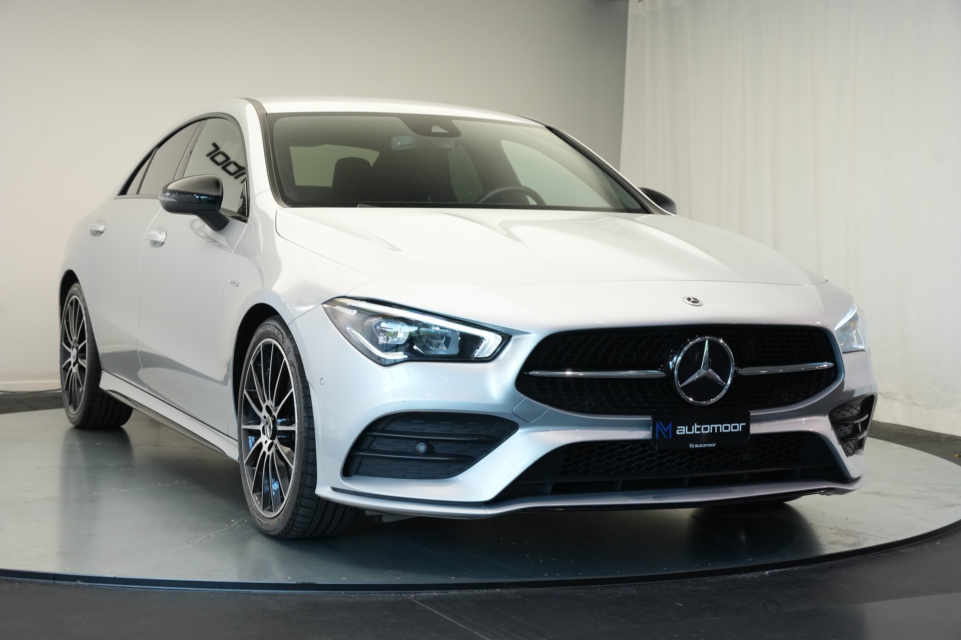 MERCEDES-BENZ CLA 200 AMG Line 7G-DCT-image-41