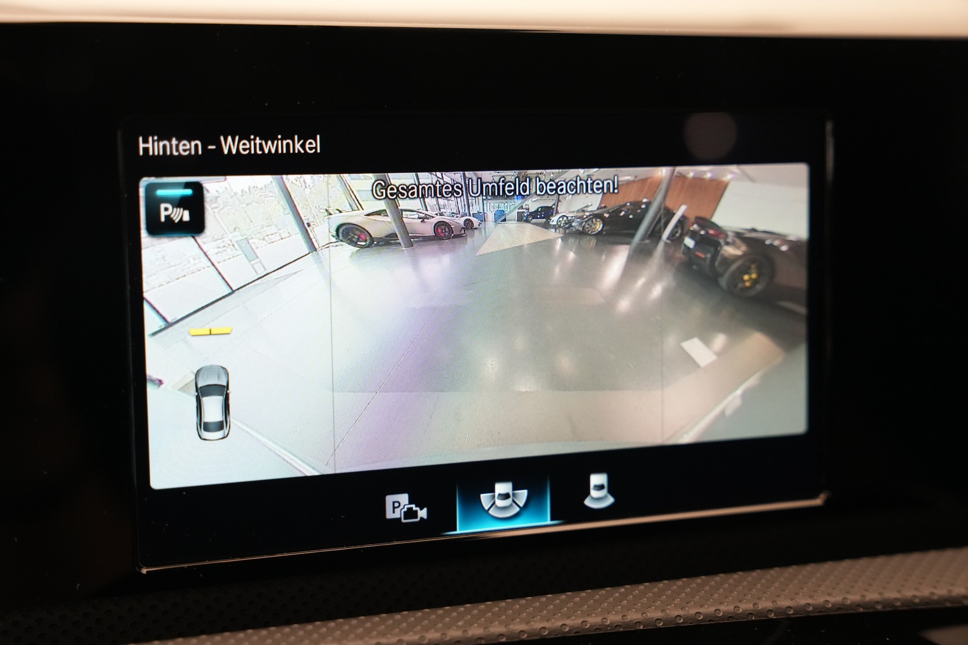 MERCEDES-BENZ CLA 200 AMG Line 7G-DCT-image-27