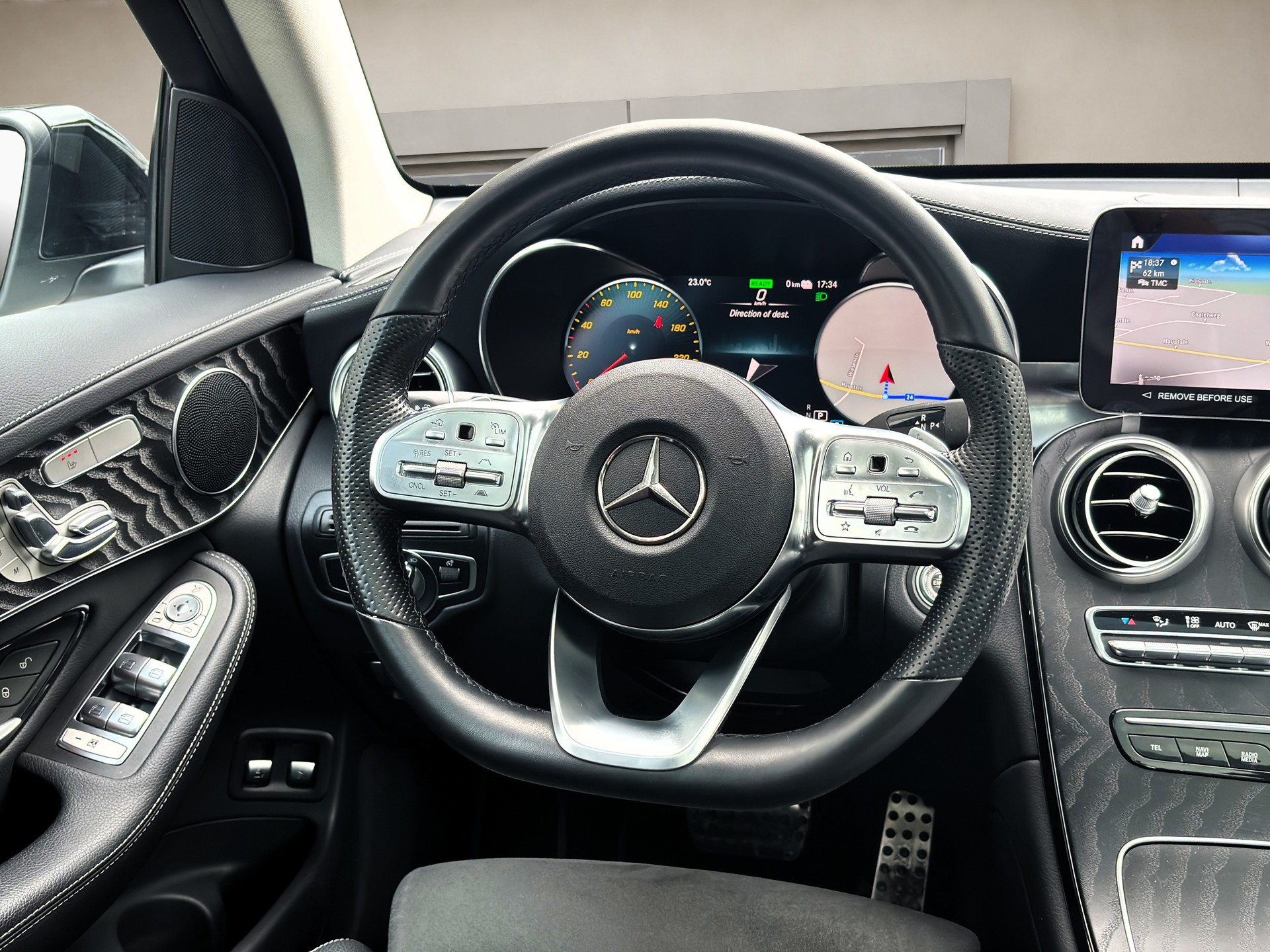 MERCEDES-BENZ GLC 300 e❗AMG Line❗4Matic 9G-Tronic ✅CH-Fahrzeug & Frisch ab Service✅-image-13