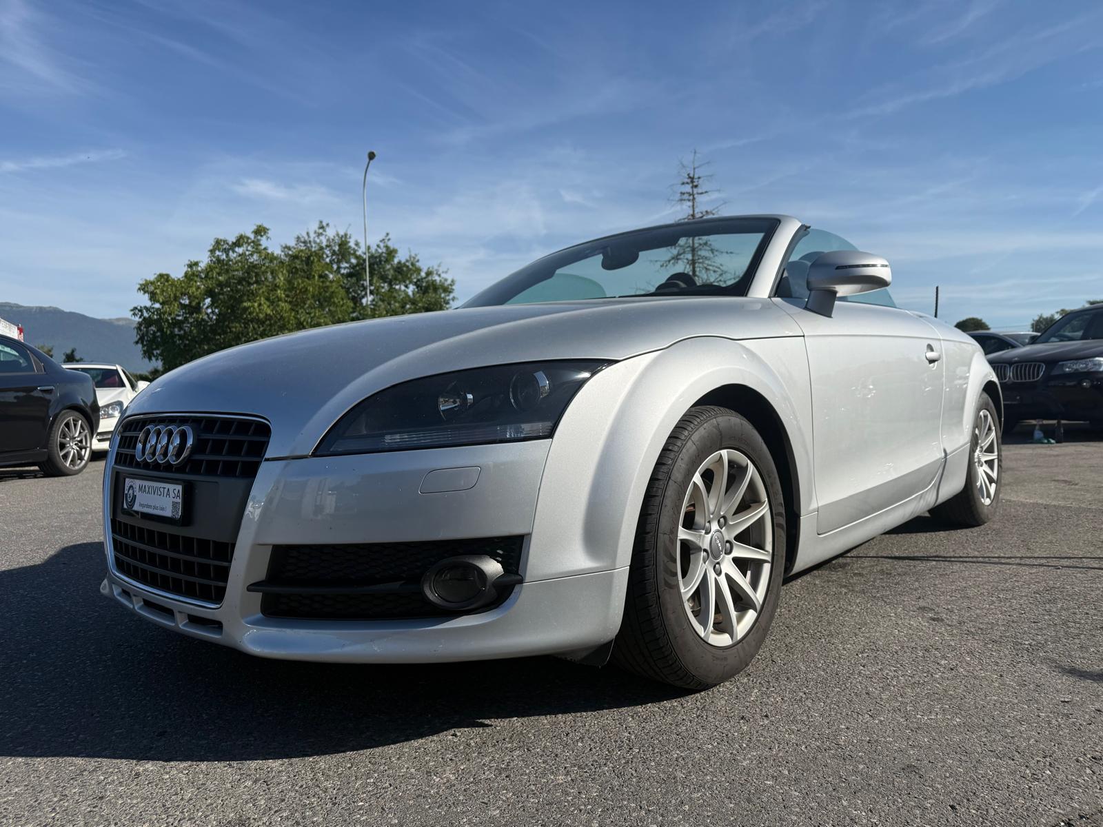 AUDI TT Roadster 1.8 TFSI-showroom-element-1