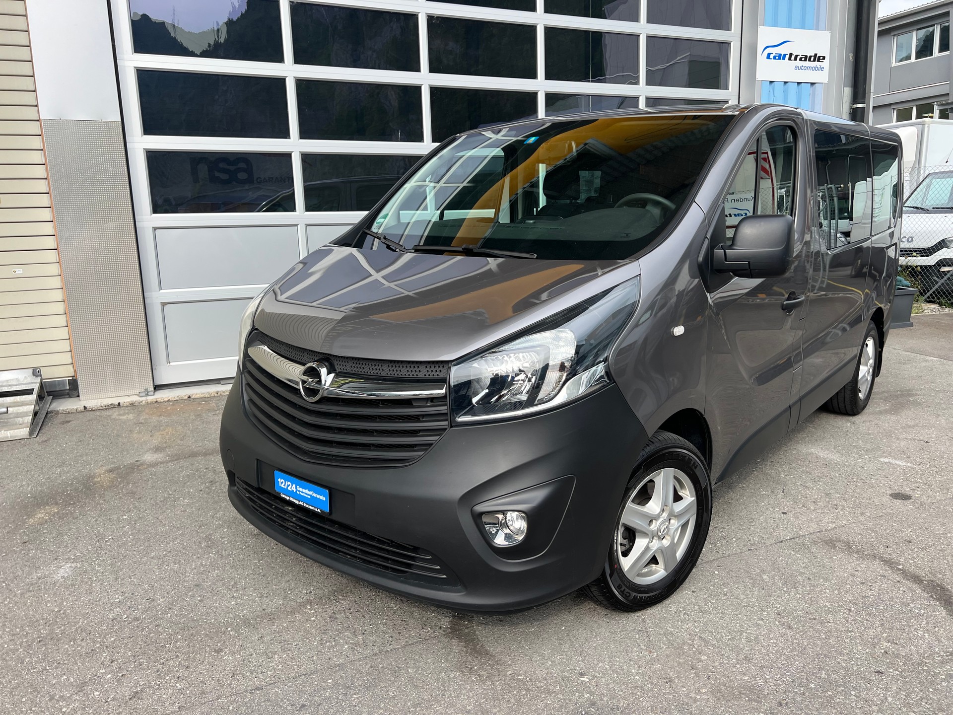 OPEL Vivaro 1.6 CDTI PS 145 9 Sitze *** Klima * Navi * Rückfahrtkamera * Standheizung * ab MFK ***-image-1