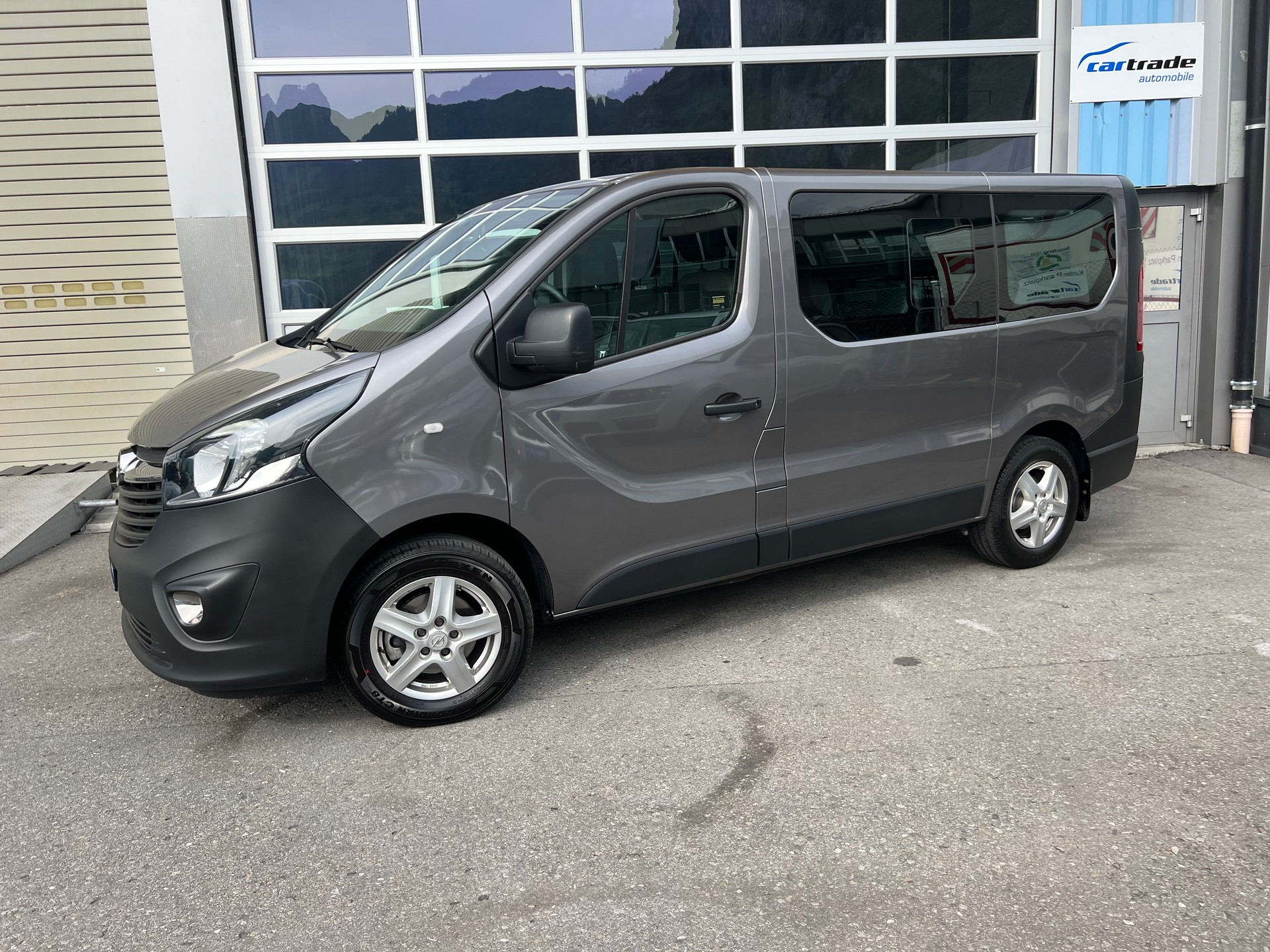 OPEL Vivaro 1.6 CDTI PS 145 9 Sitze *** Klima * Navi * Rückfahrtkamera * Standheizung * ab MFK ***-image-3