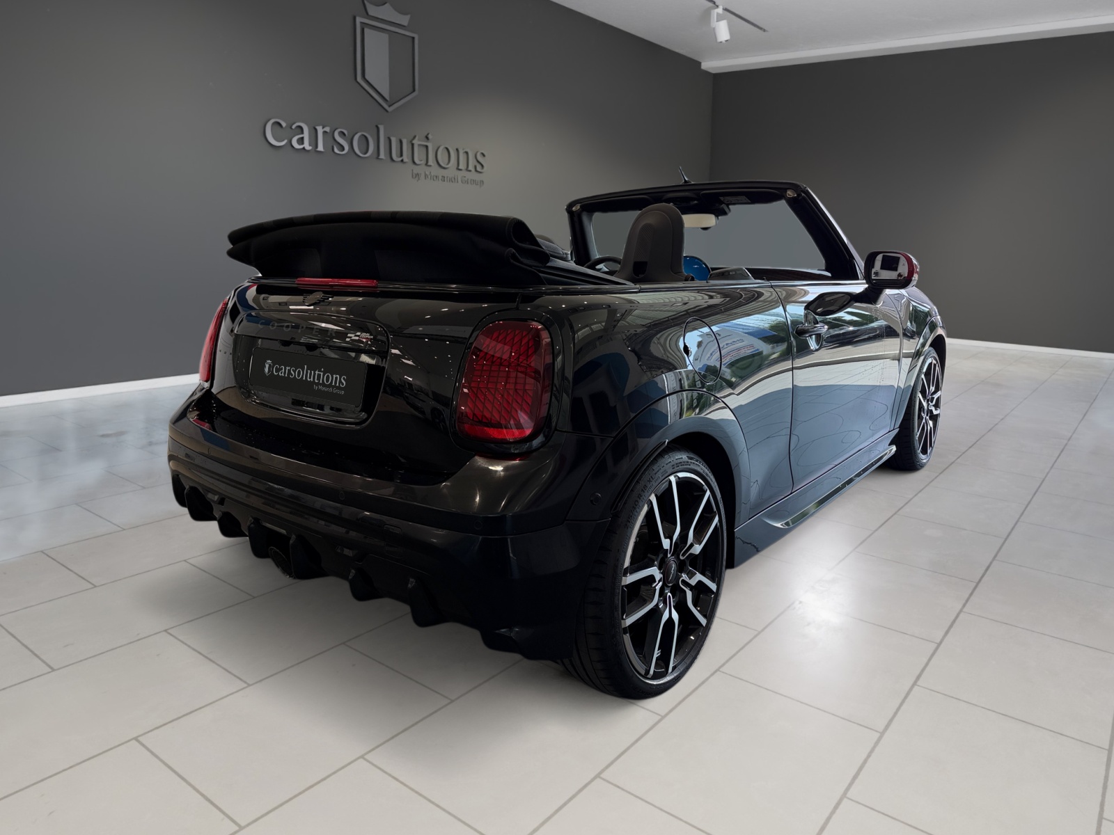 MINI Cooper John Cooper Works Cabriolet DKG-showroom-element-2