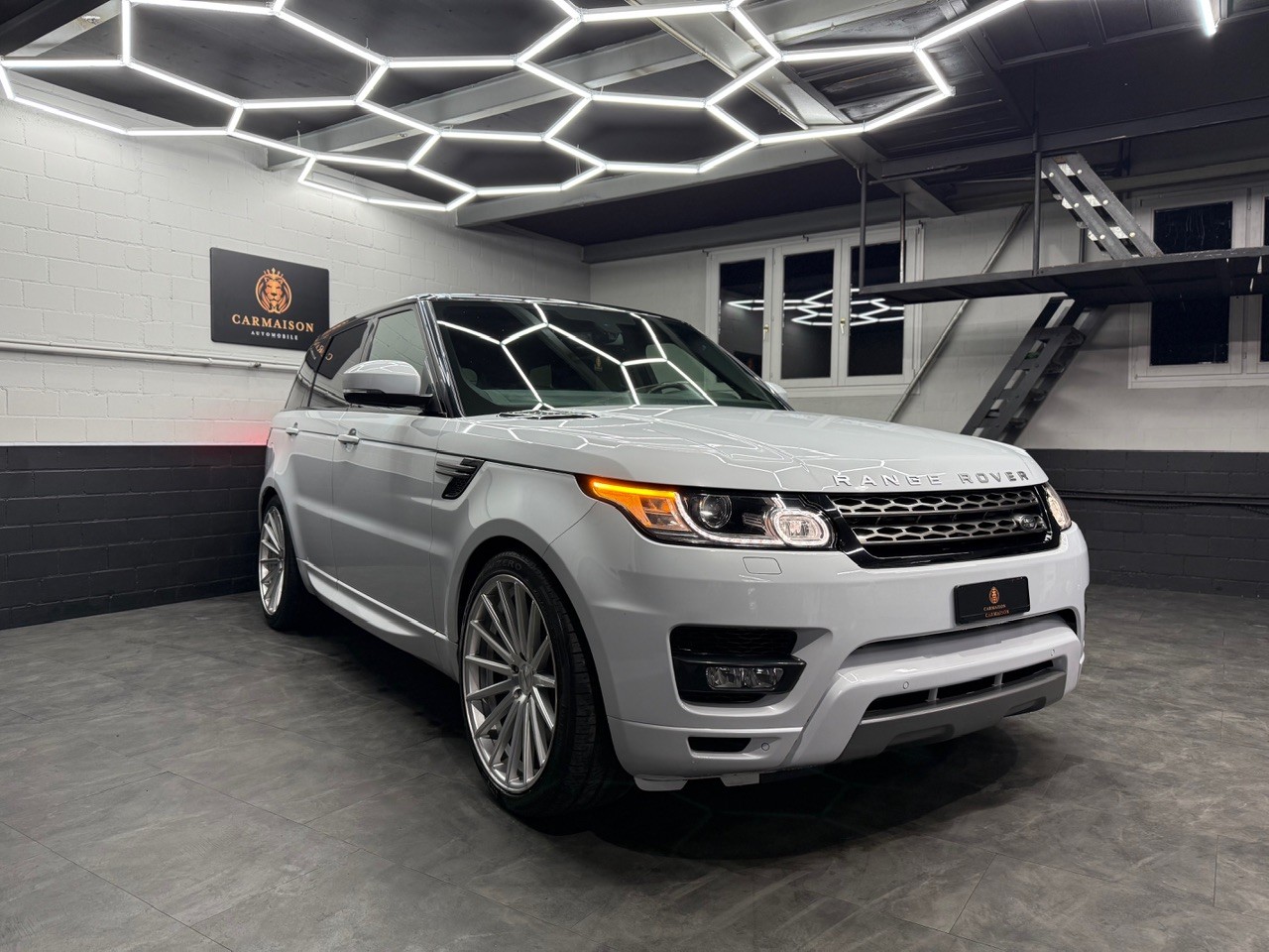 LAND ROVER Range Rover Sport 3.0 SDV6 SE Automatic