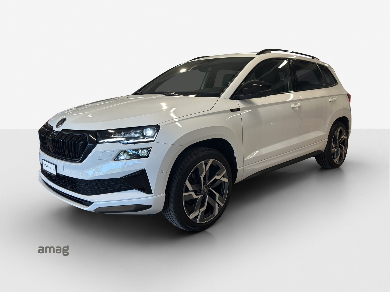 SKODA Karoq 2.0 TSI SportLine 4x4 DSG-image-0