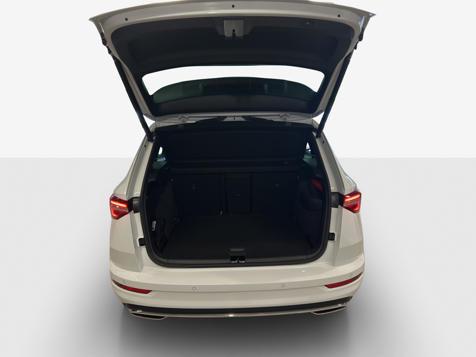 SKODA Karoq 2.0 TSI SportLine 4x4 DSG-image-12
