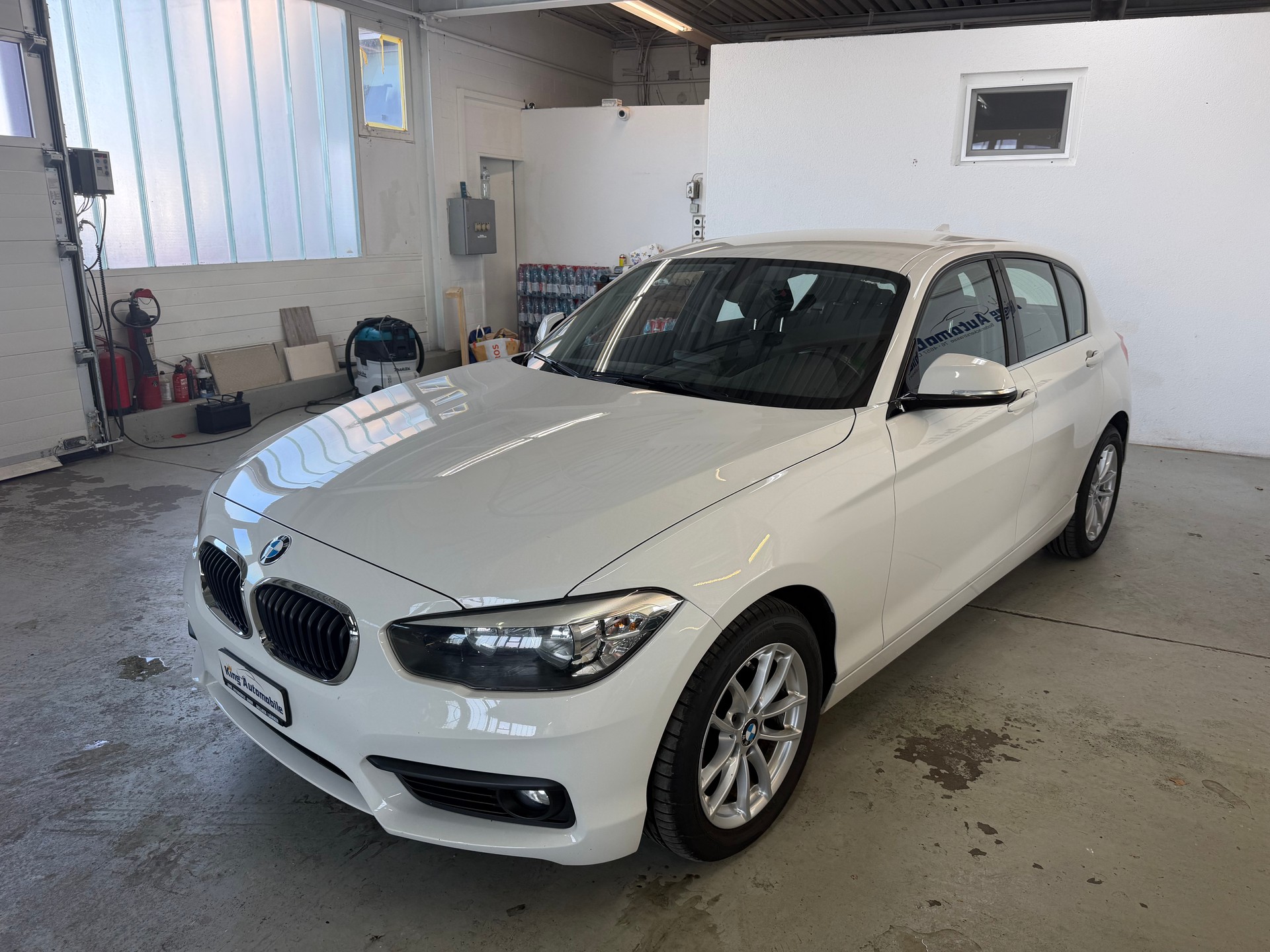 BMW 118d xDrive | CH-Auto | MFK 02.2025 | 6-Gang Getriebe | Ab Service-showroom-element-1