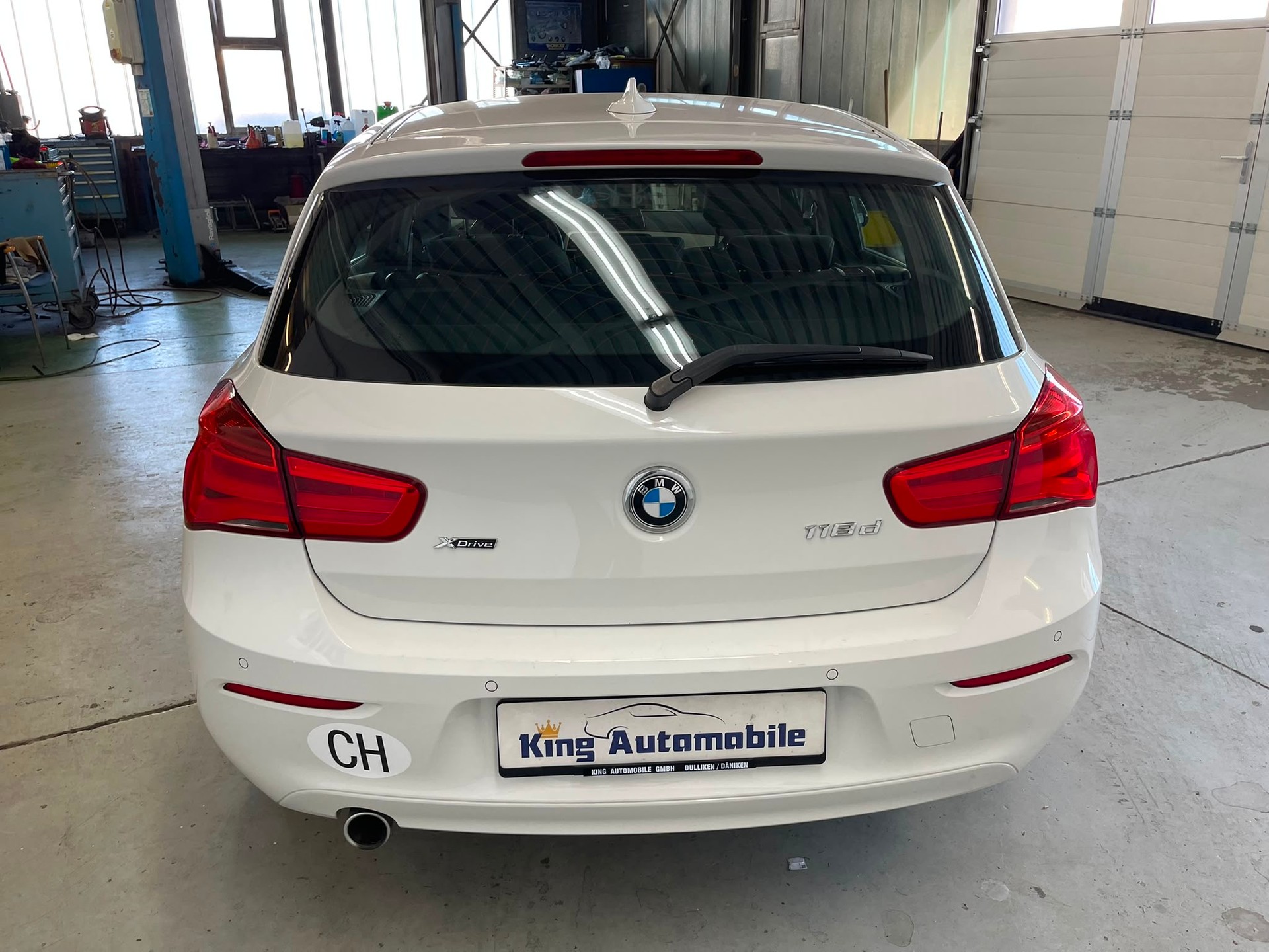 BMW 118d xDrive | CH-Auto | MFK 02.2025 | 6-Gang Getriebe | Ab Service-image-5