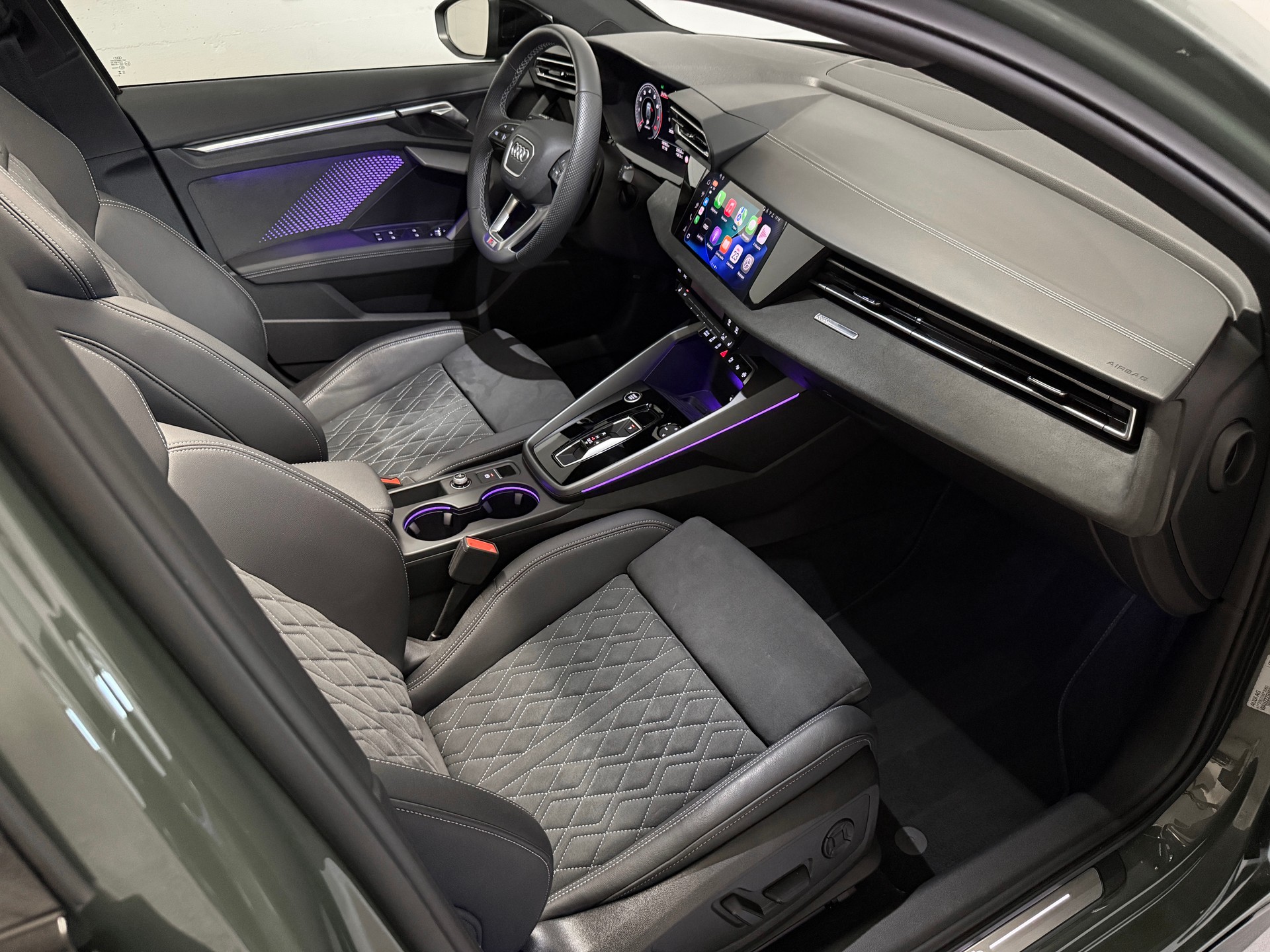 AUDI A3 Sportback 35 TFSI S line S-tronic *Full options* *Garantie Audi 09/2029* *Services gratuits*-image-8