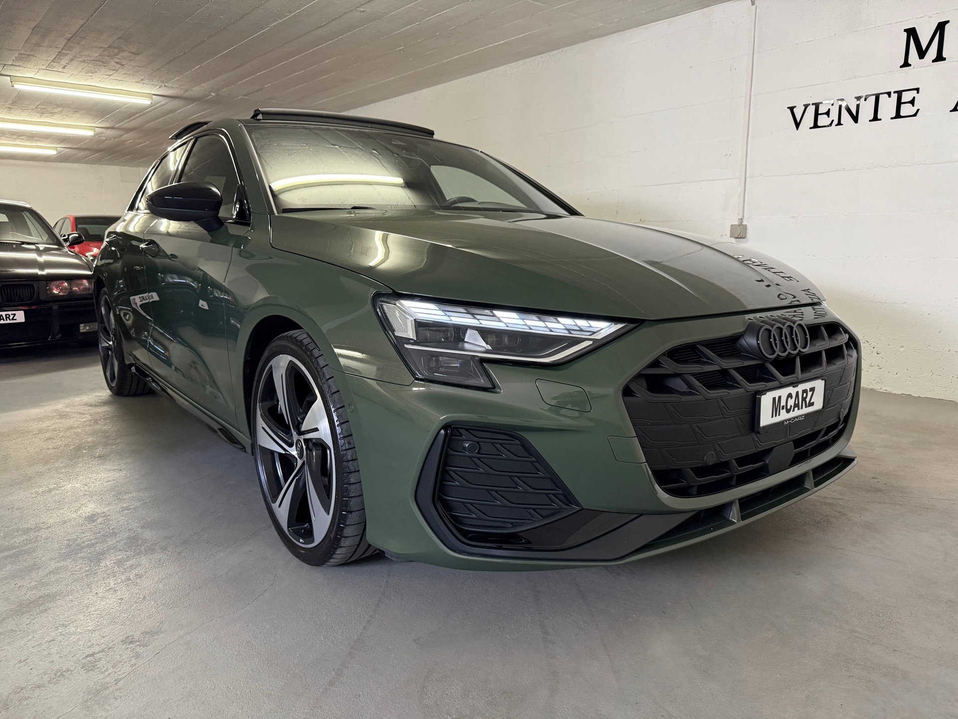 AUDI A3 Sportback 35 TFSI S line S-tronic *Full options* *Garantie Audi 09/2029* *Services gratuits*-image-3