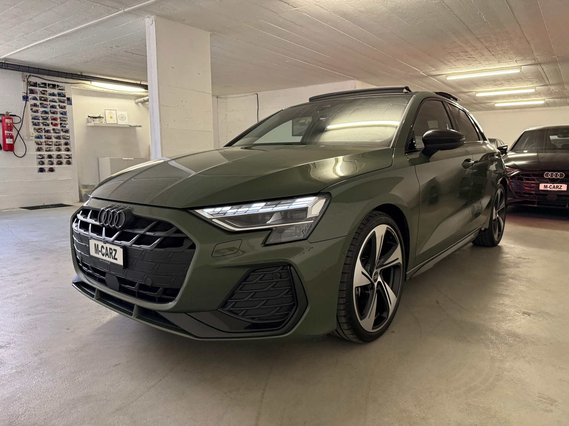 AUDI A3 Sportback 35 TFSI S line S-tronic *Full options* *Garantie Audi 09/2029* *Services gratuits*-image-2