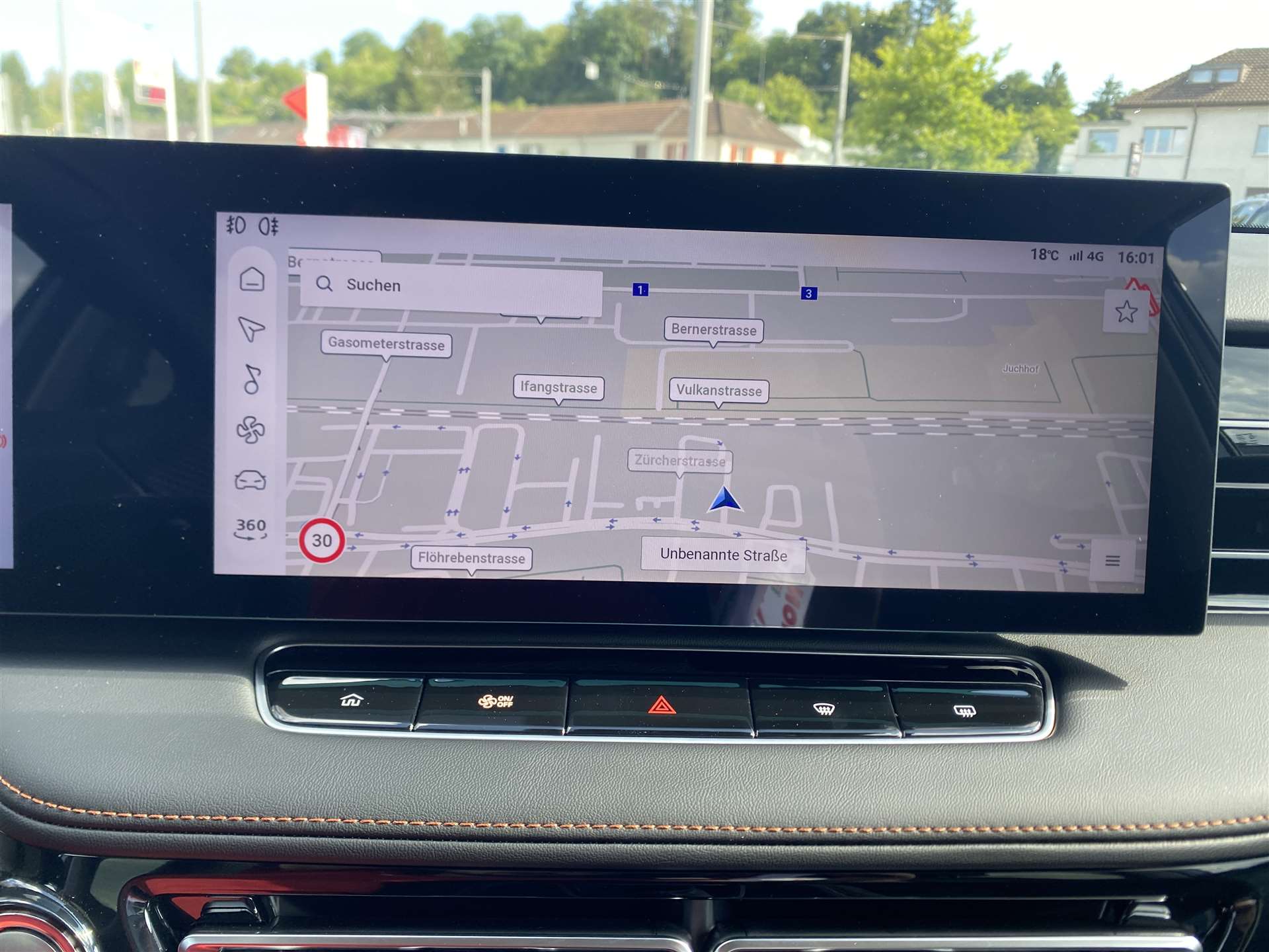 MG HS 1.5 T Hybrid+ Luxury 224PS Automat-image-0