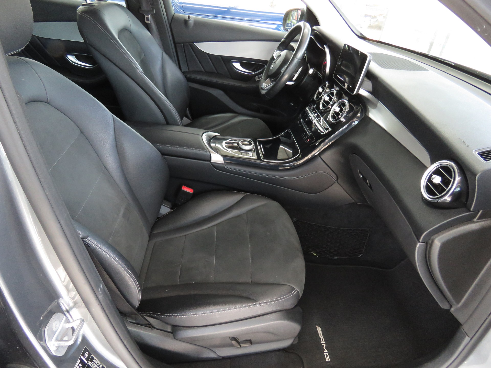 MERCEDES-BENZ GLC Coupé 250 AMG Line 4-Matic 9G-Tronic (Automat, AHK 2.4 t)-image-11