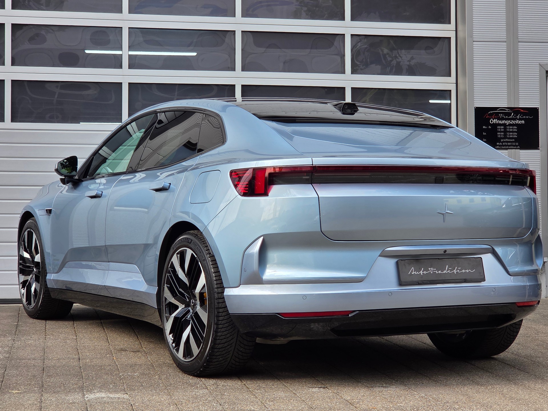 POLESTAR Polestar 4 Long Range Dual 100kWh ** GRATIS SERIVCE 5 JAHRE -PILOT PAKET -PAKET PLUS -PANORMA -GARANTIE BIS 03.2033 **-image-5