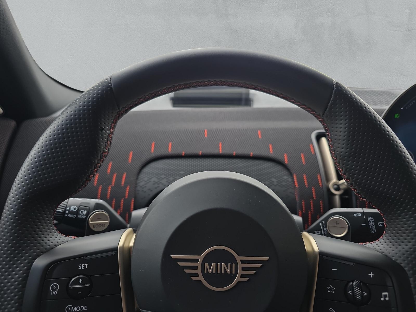 MINI Countryman John Cooper Works ALL4 U25 2.0i (CH) 📍-image-22
