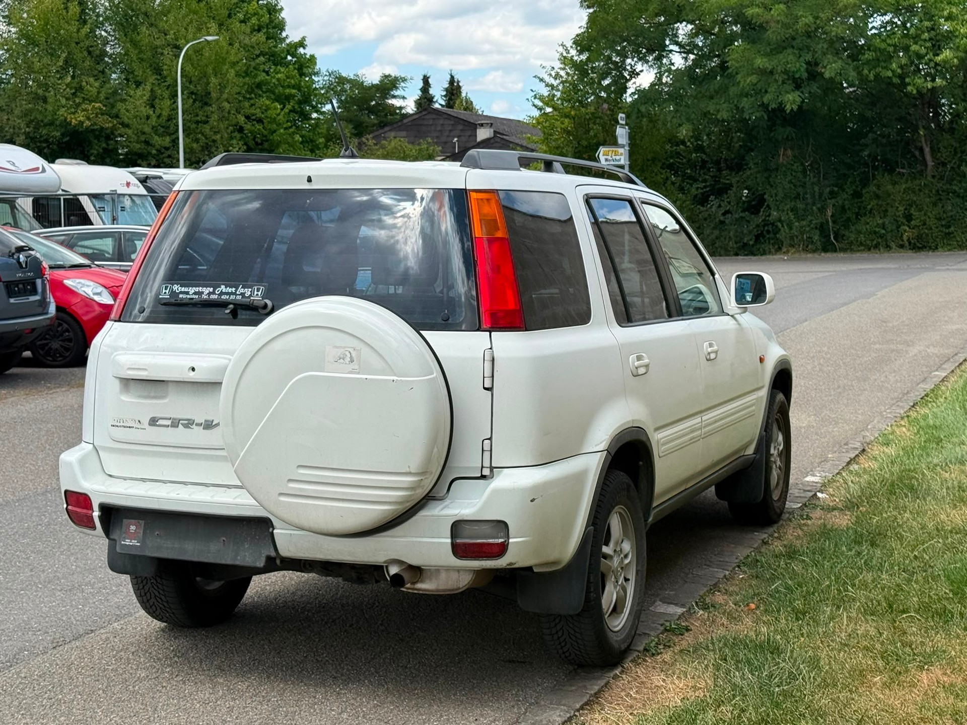 HONDA CR-V 2.0i 4WD ES-image-2